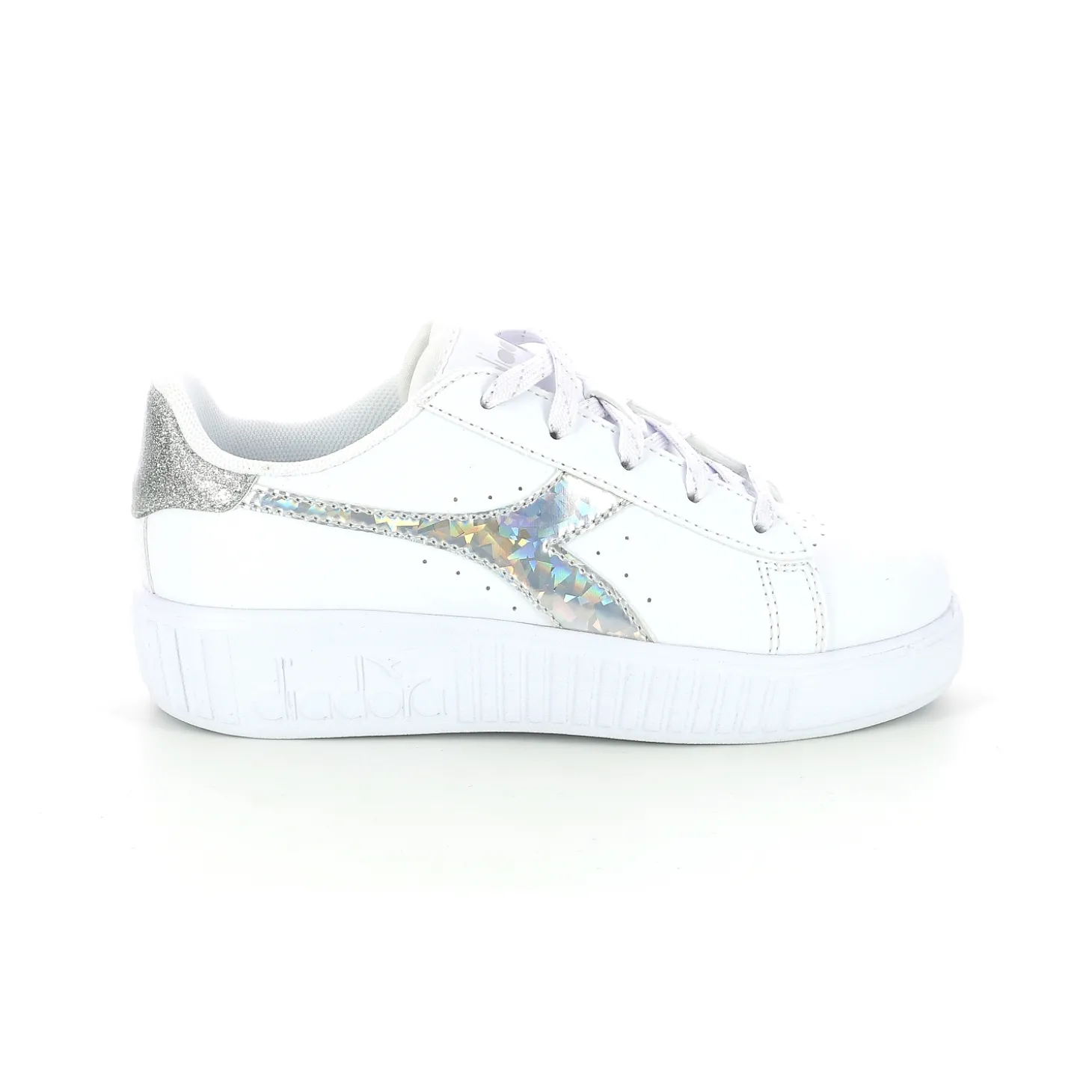 diadora_baskets_et_sneake_1.webp Diadora baskets et sneakers game step diamo blanc