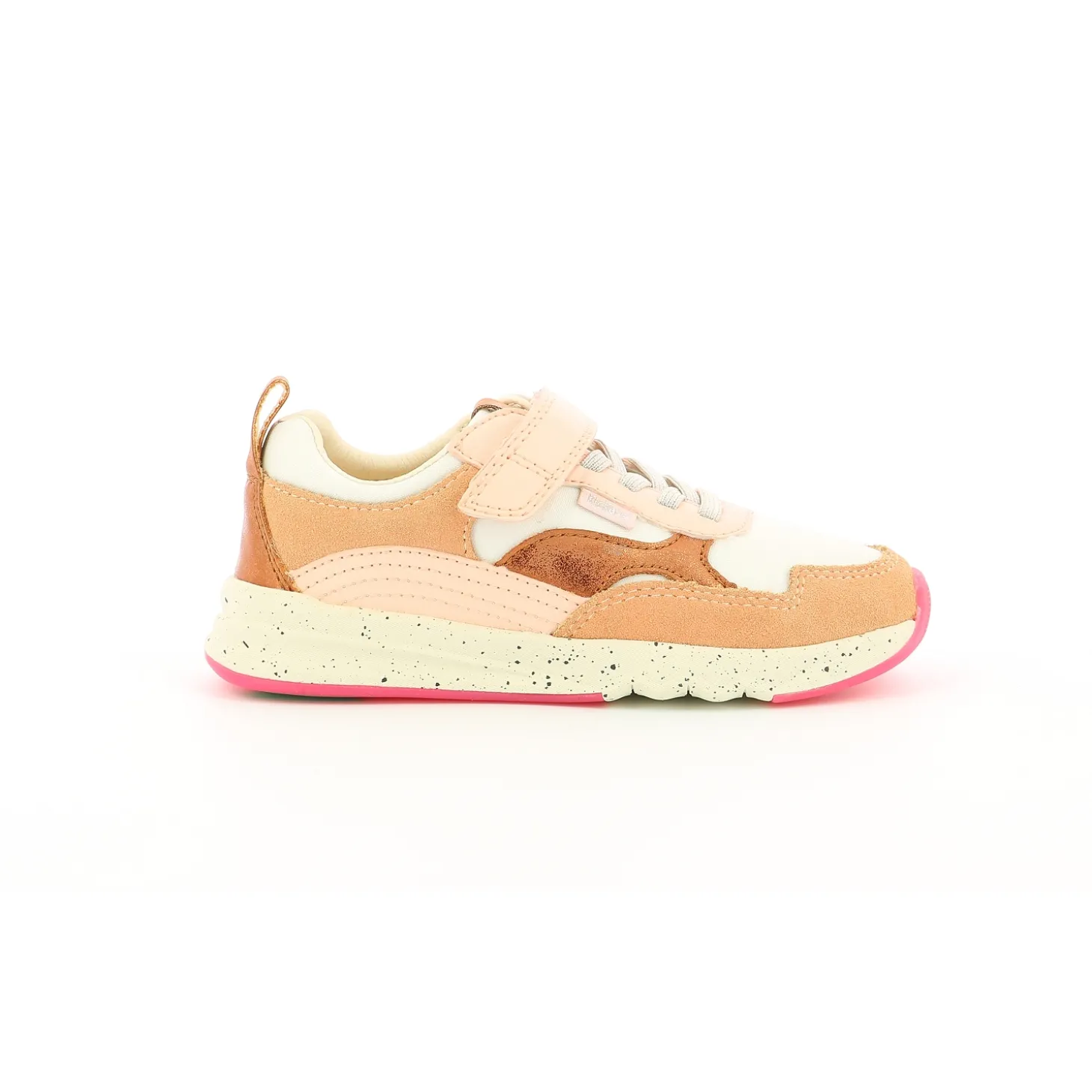 kickers_baskets_et_sneake_1.webp Kickers baskets et sneakers kiwyvelc cdt rose