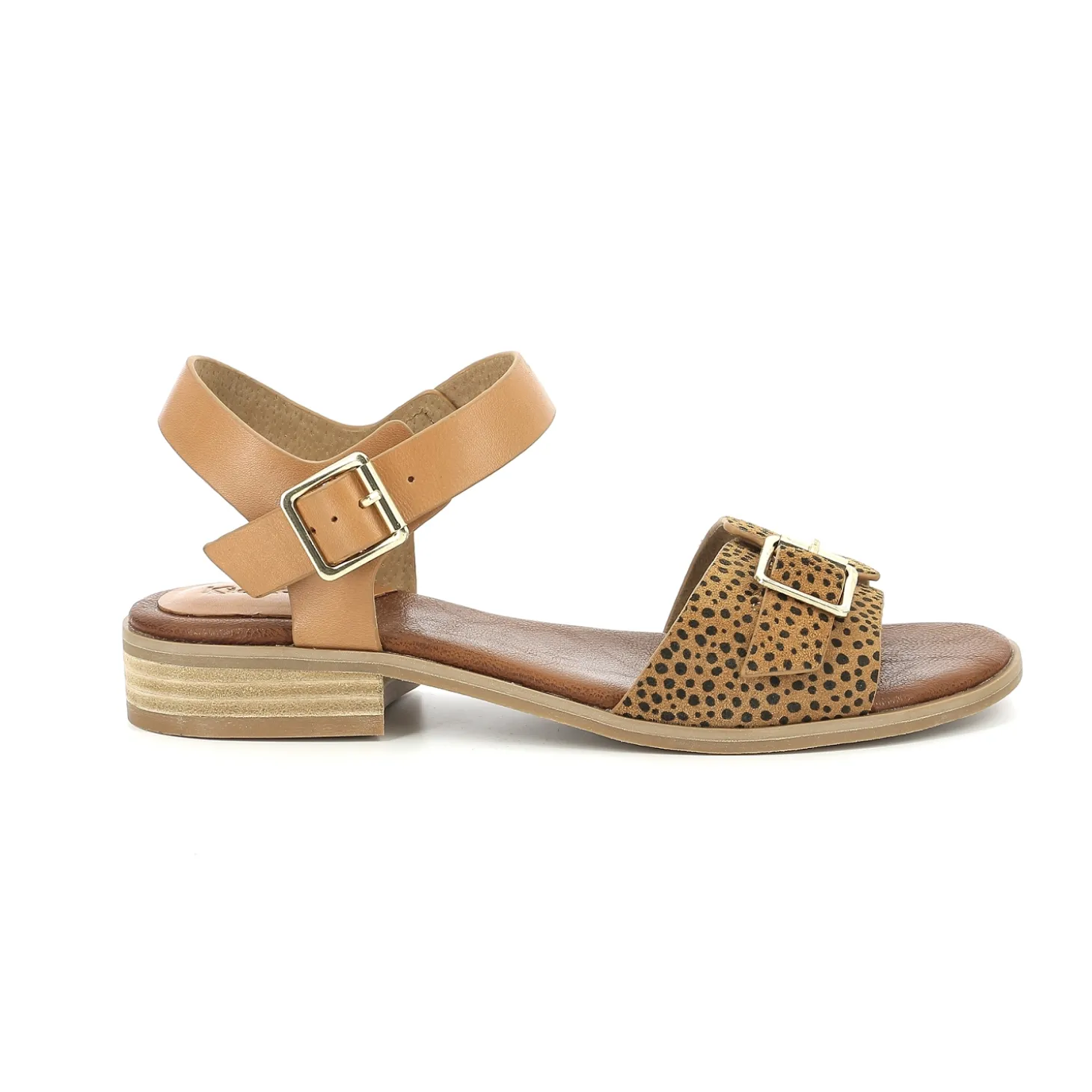 kickers_nu_pieds_sandales_1-1.webp Kickers nu pieds sandales bucidi camel