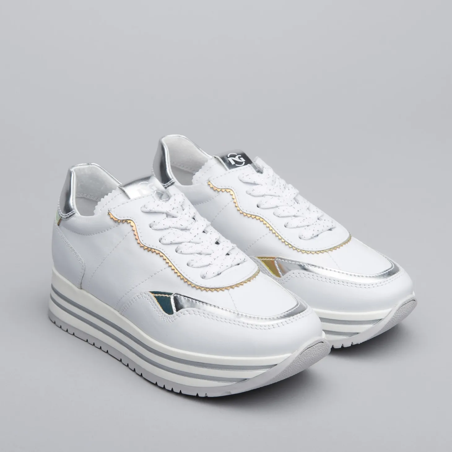 nero_giardinni_baskets_et_0-1.webp Nero giardinni baskets et sneakers e031470f blanc