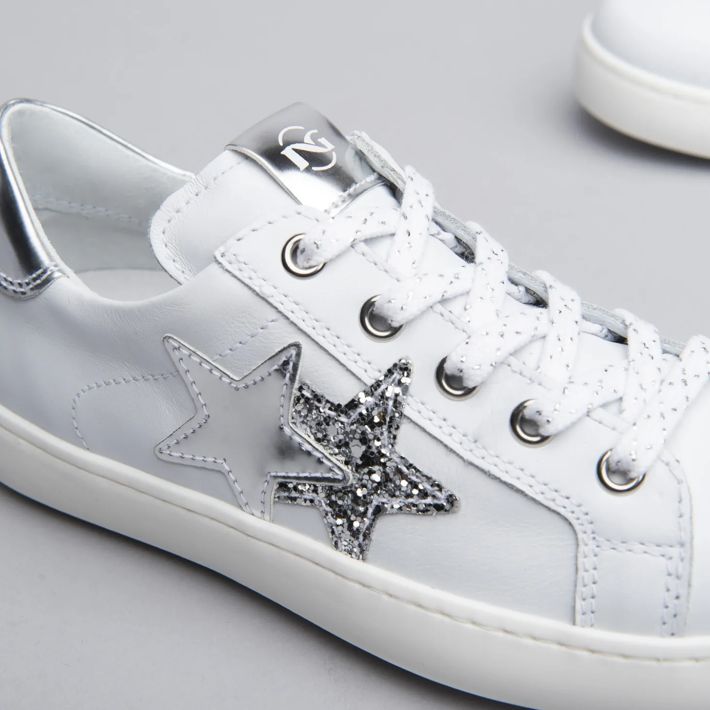 nero_giardinni_baskets_et_3-2.webp Nero giardinni baskets et sneakers e031492f blanc