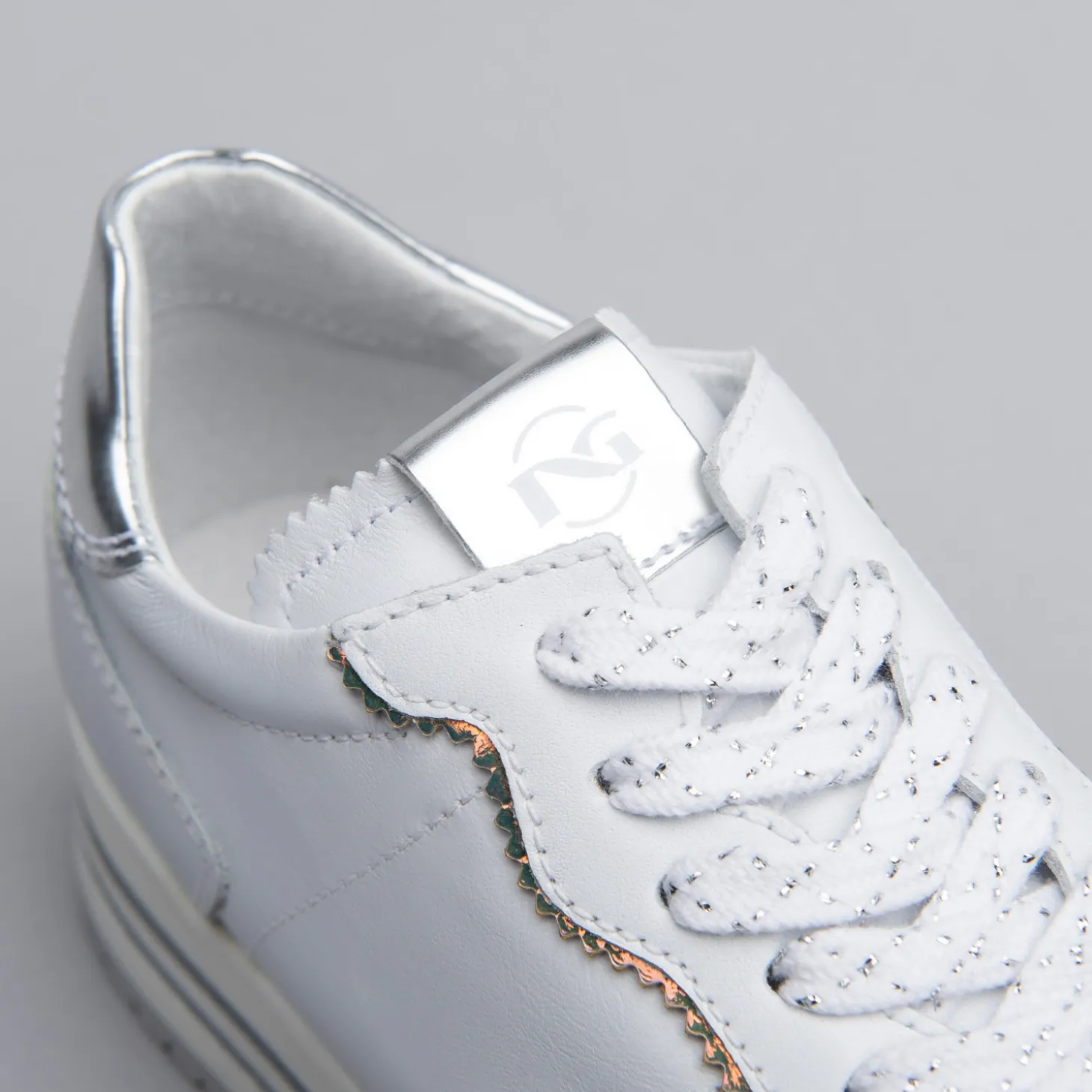 nero_giardinni_baskets_et_4-1.webp Nero giardinni baskets et sneakers e031470f blanc