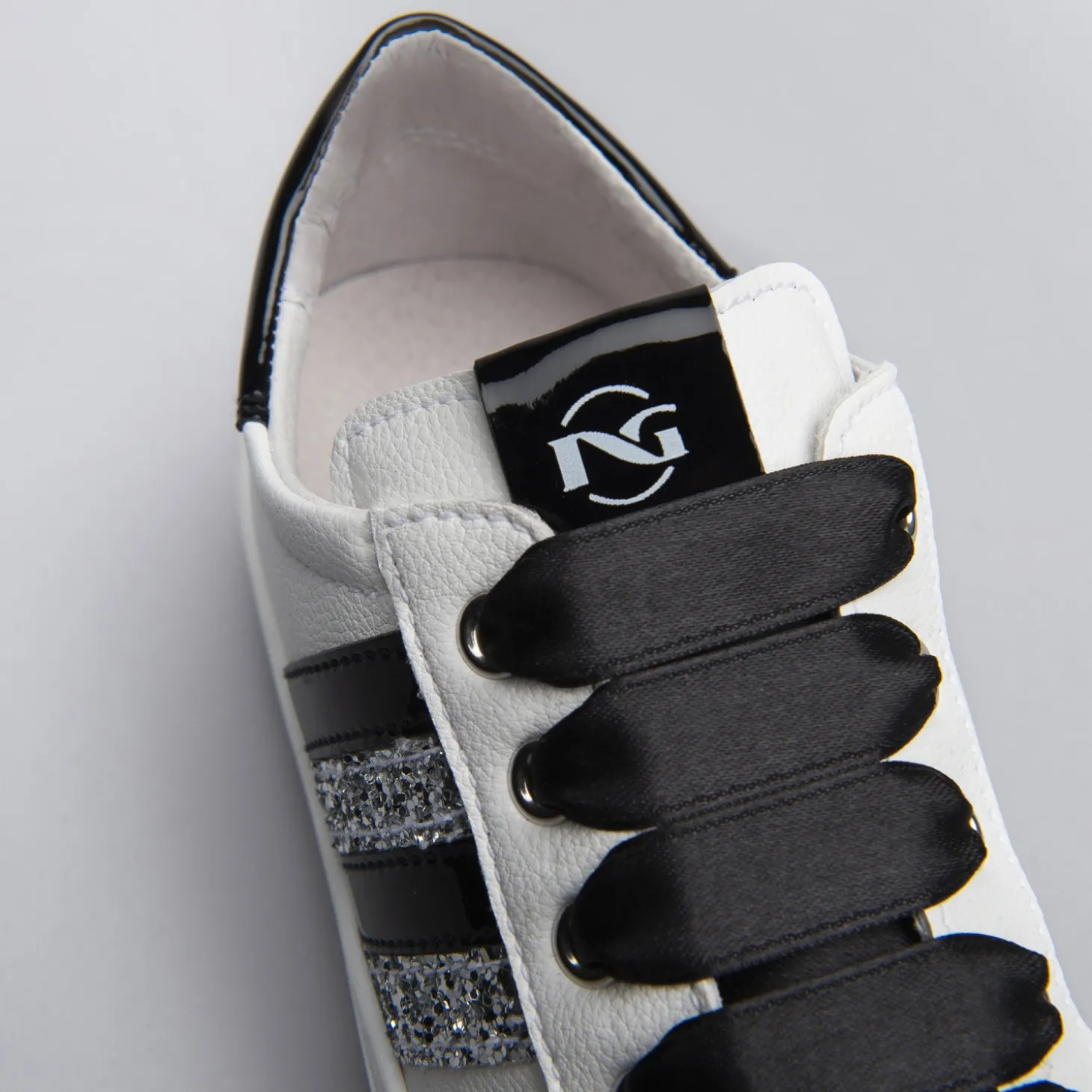 nero_giardinni_baskets_et_4-4.webp Nero giardinni baskets et sneakers e031580f blanc
