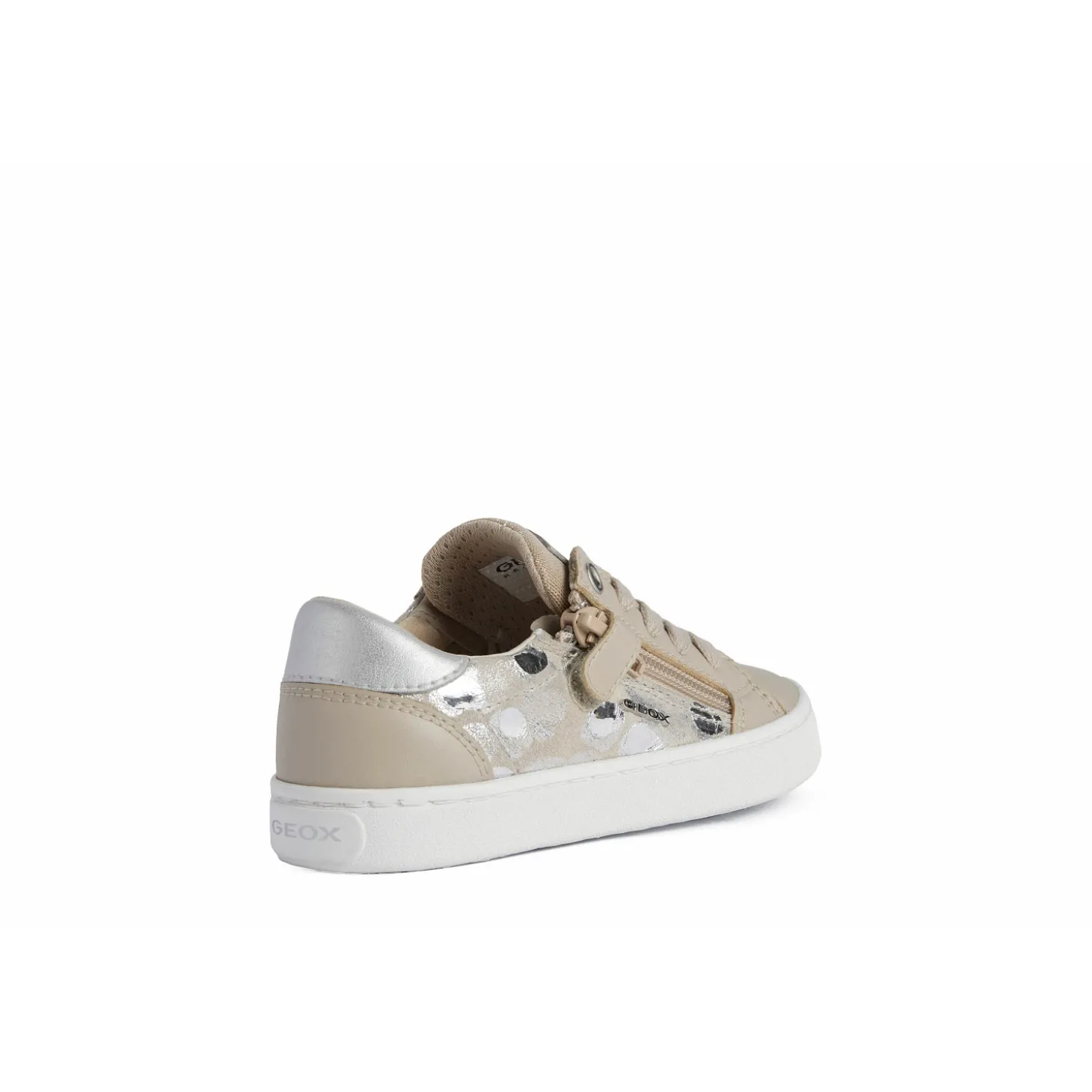 geox_baskets_et_sneakers__3-1.webp Geox baskets et sneakers j02d5b blanc hibiscus