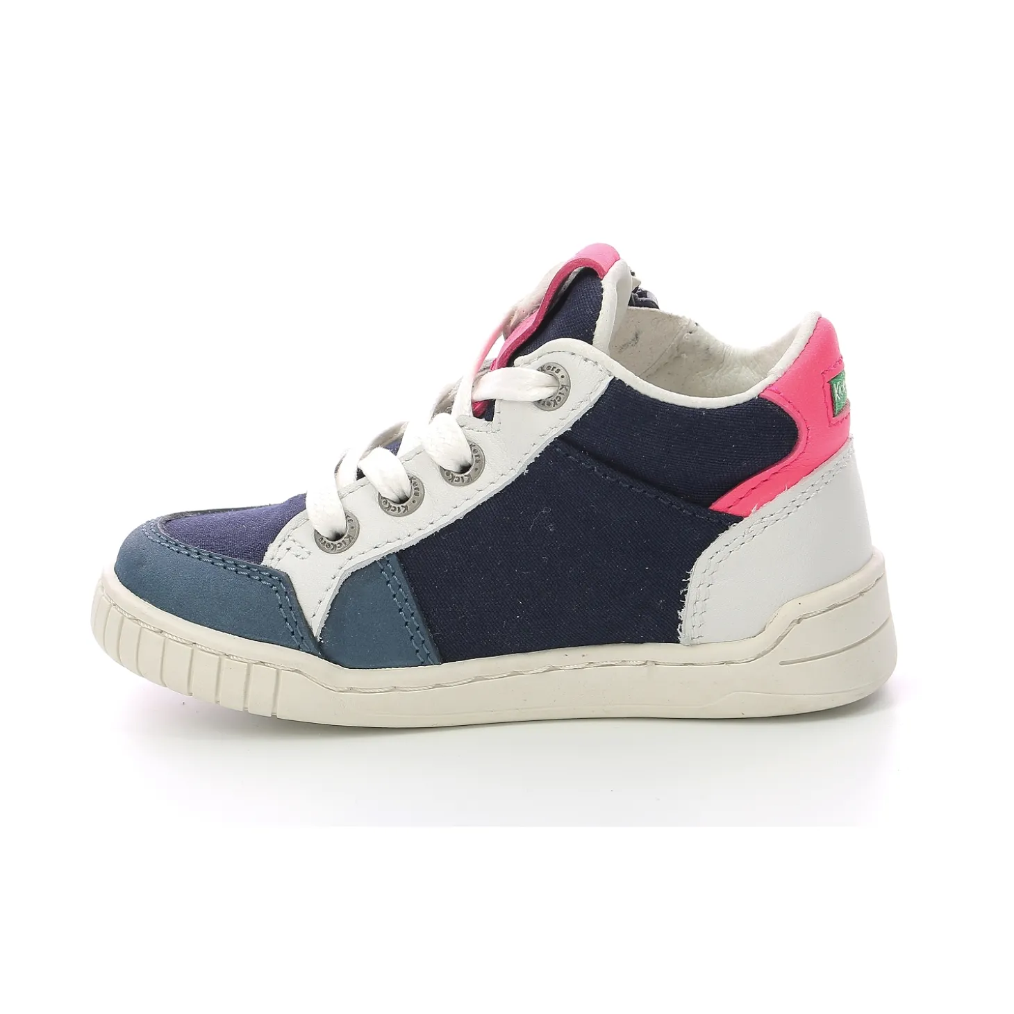 kickers_baskets_et_sneake_3-16.webp Kickers baskets et sneakers wincky bb marine