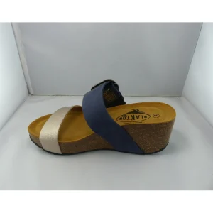 Plakton mules so rock bleu