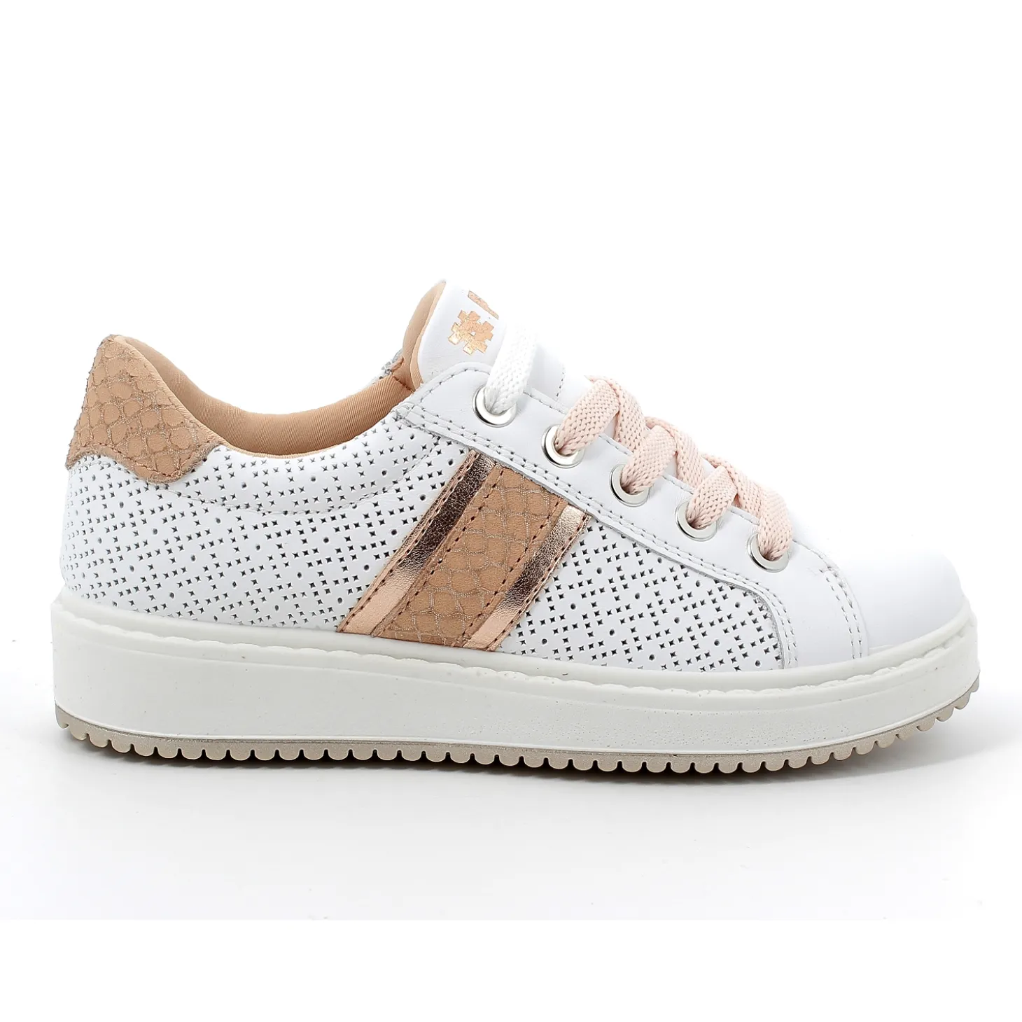 primigi_baskets_et_sneake_1.webp Primigi baskets et sneakers 18671 blanc